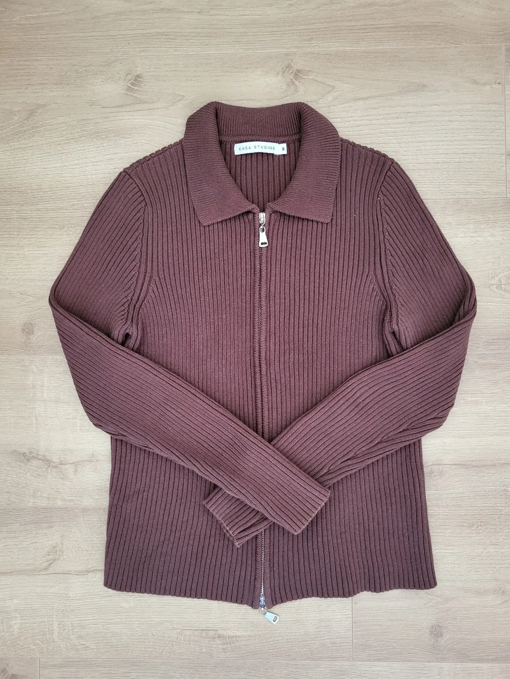 Kasa Studios Sweater - Chocolate - Picture 1 of 3